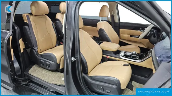 KIA CARNIVAL DIESEL 7-SEATER SIGNATURE