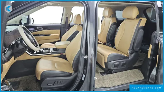 KIA CARNIVAL DIESEL 7-SEATER SIGNATURE