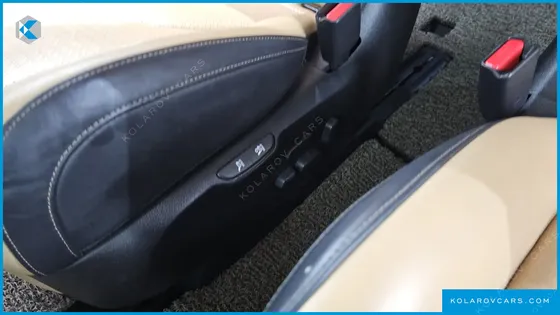 KIA CARNIVAL DIESEL 7-SEATER SIGNATURE