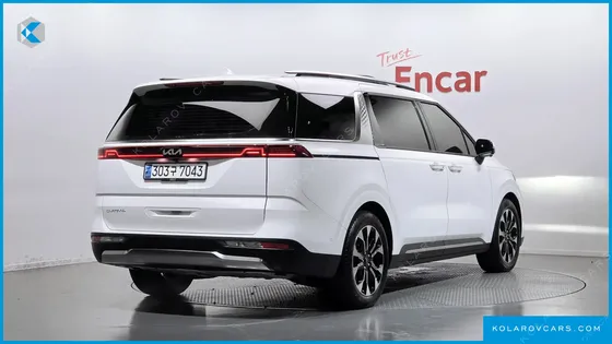 KIA CARNIVAL GASOLINE 7-SEATER SIGNATURE