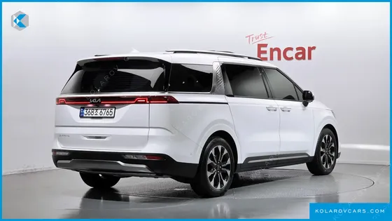 KIA CARNIVAL GASOLINE 9-SEATER SIGNATURE