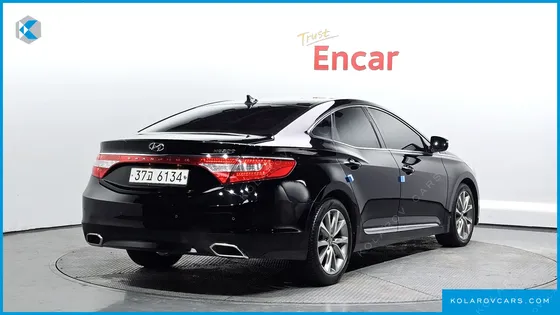 HYUNDAI GRANDEUR HG300 PREMIUM