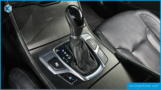 HYUNDAI GRANDEUR HG300 PREMIUM
