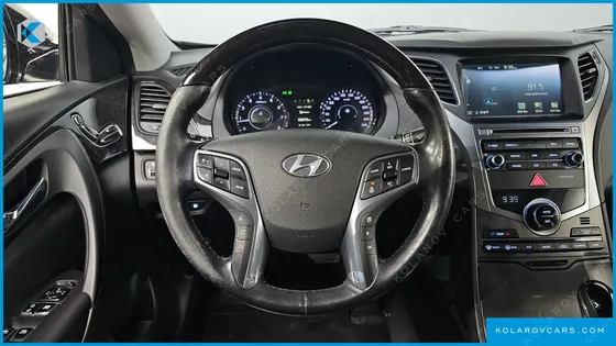 HYUNDAI GRANDEUR HG300 PREMIUM