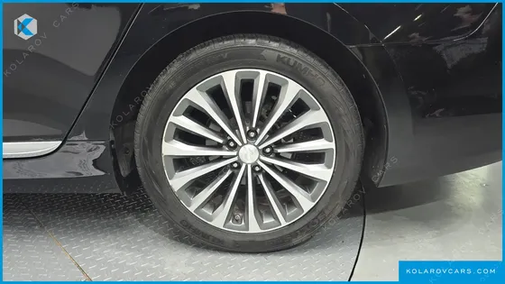 HYUNDAI GRANDEUR HG300 PREMIUM