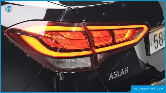 HYUNDAI ASLAN G300  MODERN