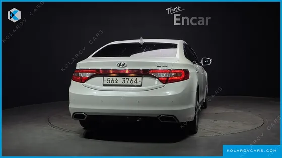 HYUNDAI GRANDEUR HG240 MODERN