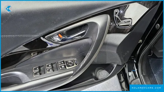 HYUNDAI GRANDEUR HG300 NOBLE