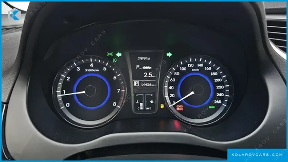 HYUNDAI GRANDEUR HG240 MODERN