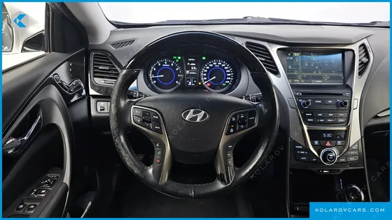 HYUNDAI GRANDEUR HG240 MODERN