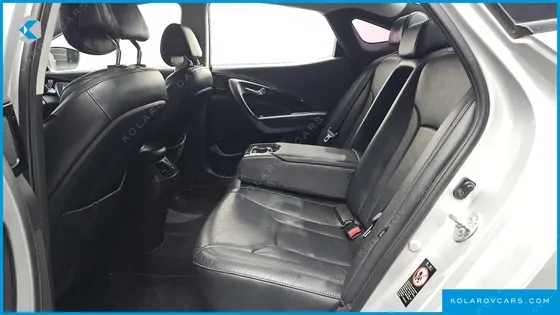 HYUNDAI GRANDEUR HG240 MODERN