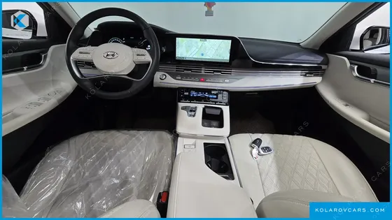 HYUNDAI GRANDEUR LE BLANC