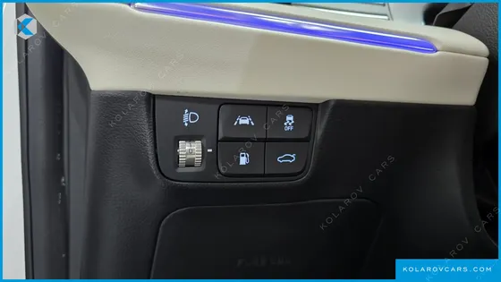 HYUNDAI GRANDEUR LE BLANC