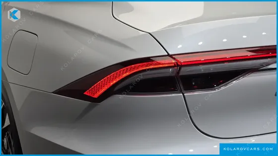 HYUNDAI GRANDEUR LE BLANC