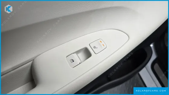 HYUNDAI GRANDEUR LE BLANC