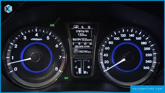 HYUNDAI GRANDEUR HG240 MODERN COLLECTION