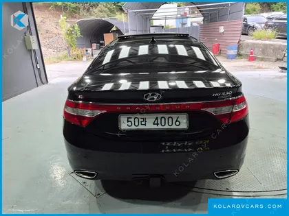 HYUNDAI GRANDEUR HG240 LUXURY