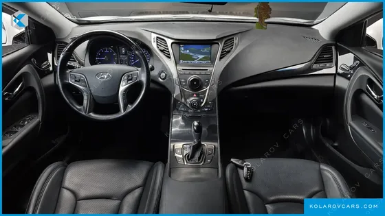 HYUNDAI GRANDEUR HG240 MODERN