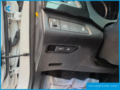 HYUNDAI GRANDEUR HG240 LUXURY