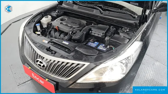 HYUNDAI GRANDEUR HG240 MODERN COLLECTION