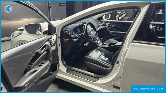 HYUNDAI GRANDEUR HG300 EXCLUSIVE