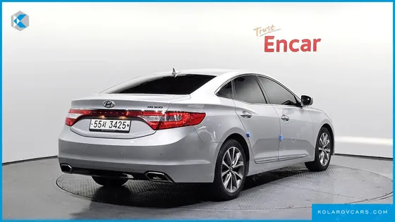 HYUNDAI GRANDEUR HG300 PREMIUM