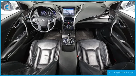 HYUNDAI GRANDEUR HG300 PREMIUM