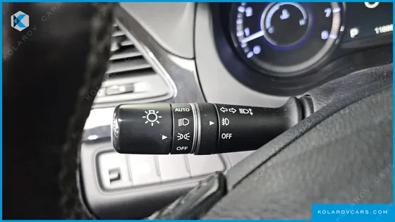 HYUNDAI GRANDEUR HG300 PREMIUM