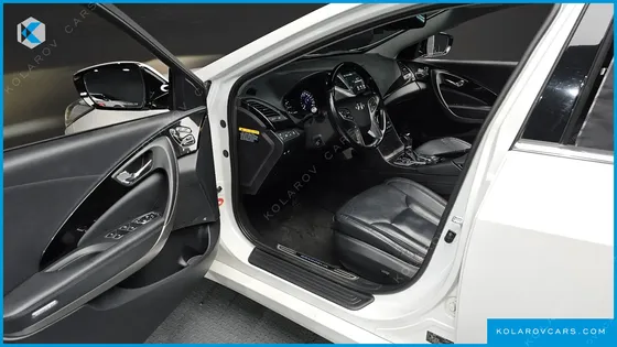 HYUNDAI GRANDEUR LPG HG300 EXCLUSIVE