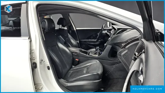 HYUNDAI GRANDEUR LPG HG300 PRIME