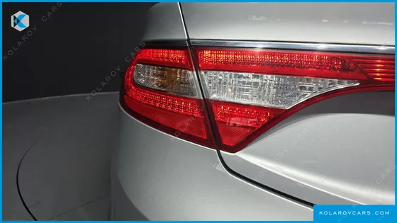 HYUNDAI GRANDEUR HG300 PRIME