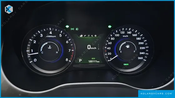 HYUNDAI GRANDEUR HG300 PREMIUM
