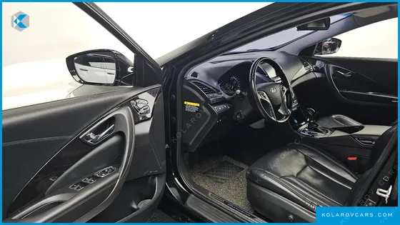 HYUNDAI GRANDEUR HG300 PREMIUM