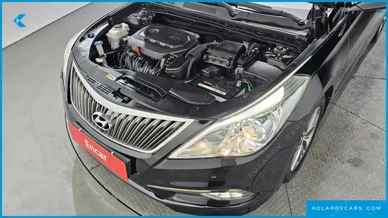HYUNDAI GRANDEUR HG240 MODERN