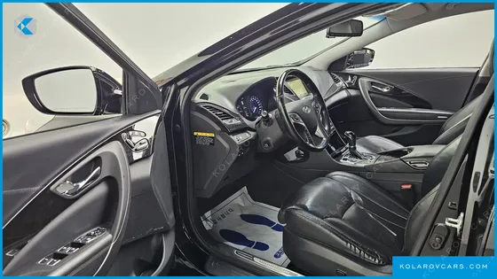 HYUNDAI GRANDEUR HG240 MODERN