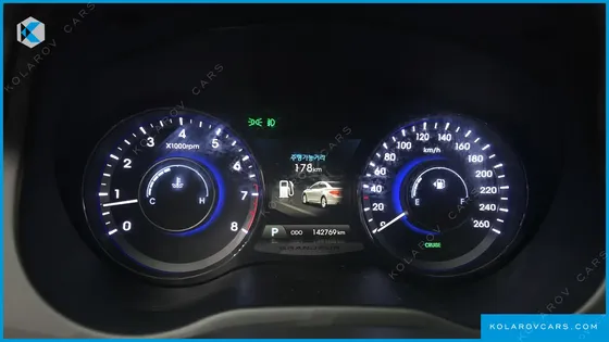 HYUNDAI GRANDEUR HG240 MODERN