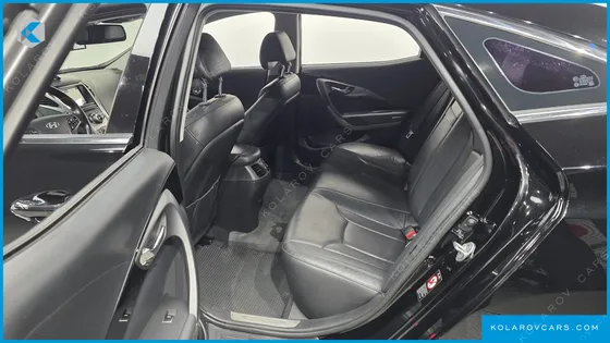 HYUNDAI GRANDEUR HG240 MODERN