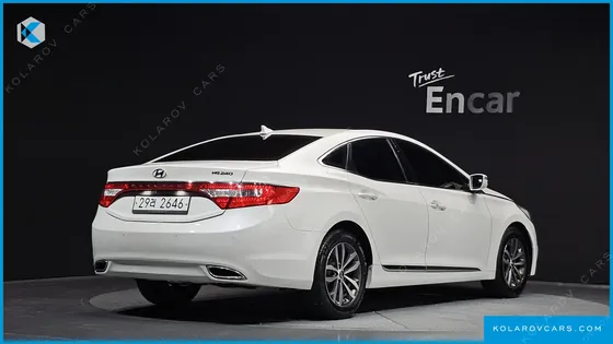 HYUNDAI GRANDEUR HG240 LUXURY