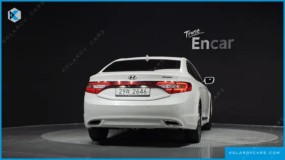 HYUNDAI GRANDEUR HG240 LUXURY