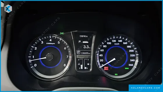 HYUNDAI GRANDEUR HG240 LUXURY