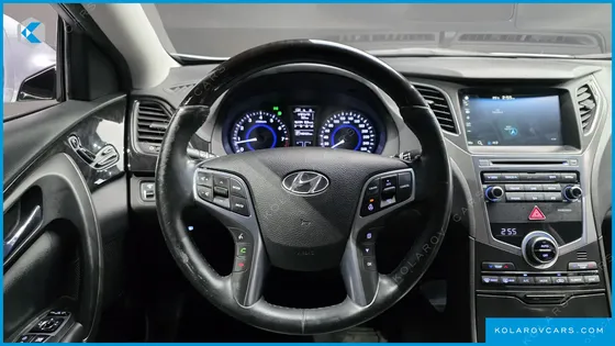 HYUNDAI GRANDEUR HG240 MODERN