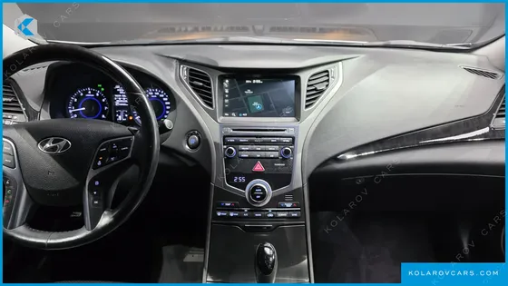 HYUNDAI GRANDEUR HG240 MODERN