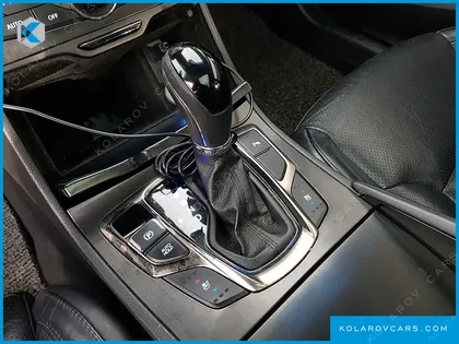 HYUNDAI GRANDEUR HG240 MODERN