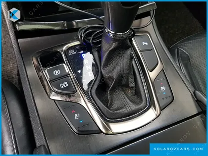 HYUNDAI GRANDEUR HG240 MODERN