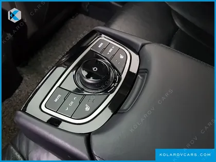 HYUNDAI GRANDEUR HG240 MODERN