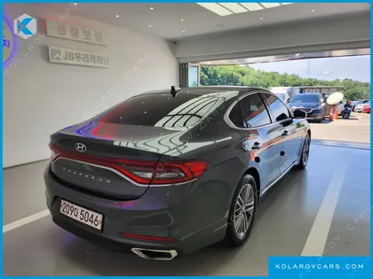 HYUNDAI GRANDEUR 2.4 PREMIUM