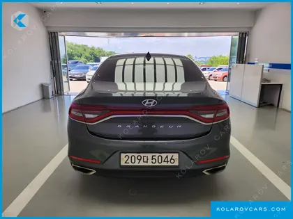 HYUNDAI GRANDEUR 2.4 PREMIUM