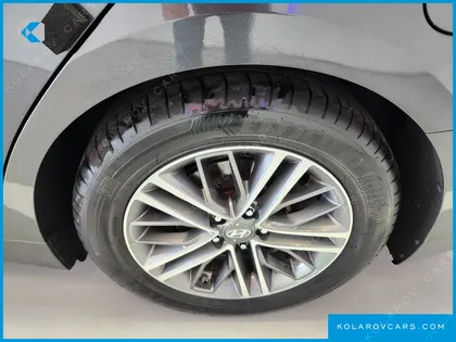 HYUNDAI GRANDEUR 2.4 PREMIUM