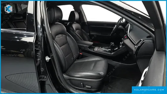 HYUNDAI GRANDEUR 3.0 LPI MODERN (RENTAL CAR)