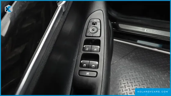 HYUNDAI GRANDEUR 3.0 LPI MODERN (RENTAL CAR)